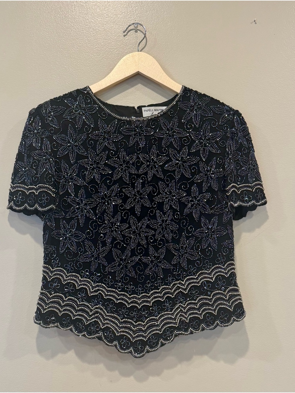 Vintage Papell Boutique Black Beaded  Glamour Sequins Floral Short Sleeve Top